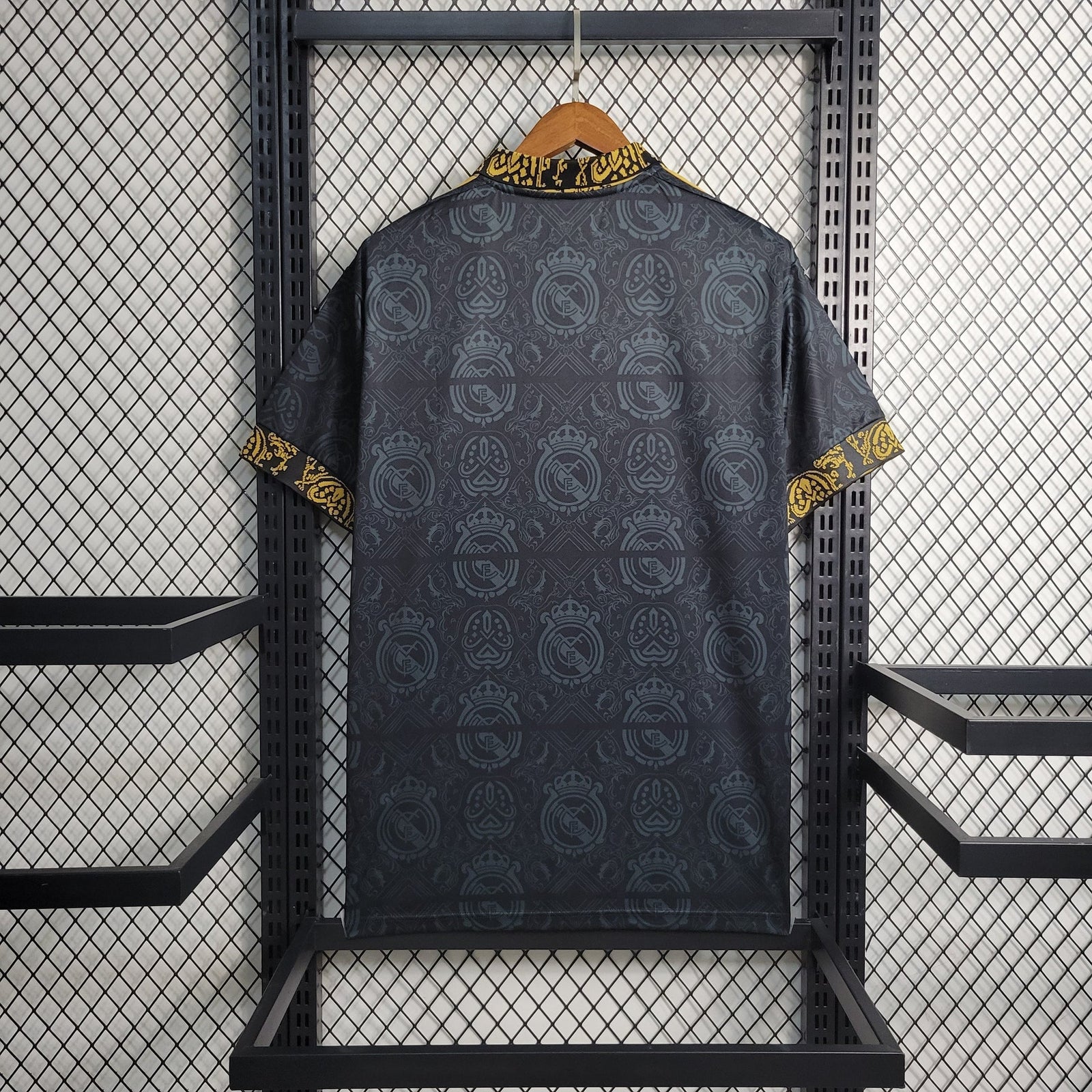 23/24 Real Madrid Black x Gold Special Edition Jersey